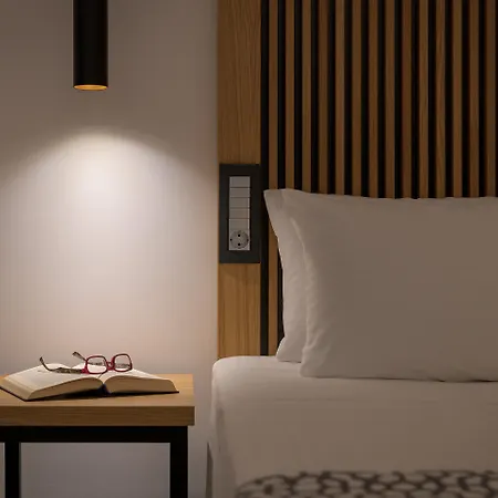 Hotel Oceanis 4*