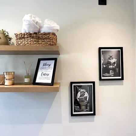 Ixia Home Apartment *