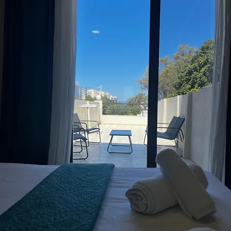 Emerald Apartment