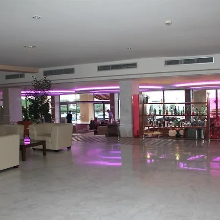 Oceanis Hotel 4*