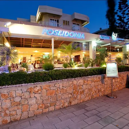 Aparthotel Poseidonia 4*