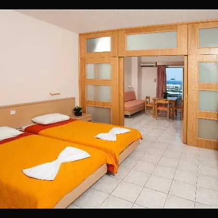 Poseidonia Aparthotel 4*
