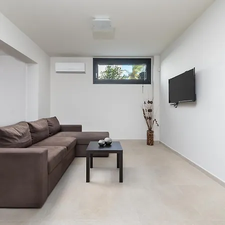 Breeze 3 Villa *