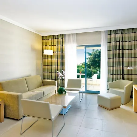Abav2 Suites By Rodos Palace