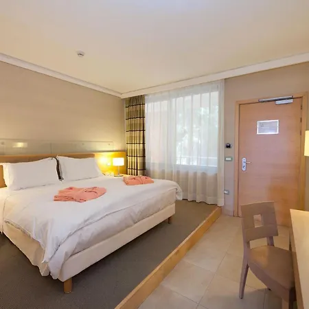 Resort Abav2 Suites By Rodos Palace *