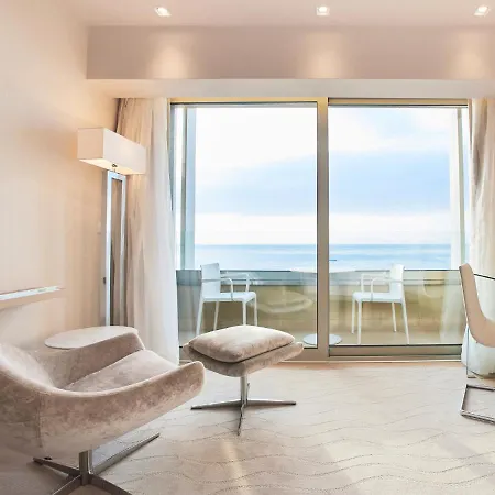 Abav2 Suites By Rodos Palace Resort