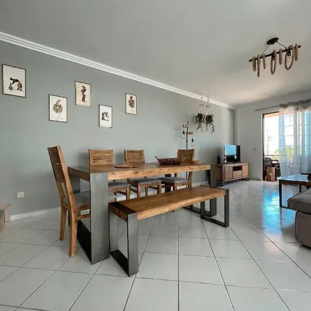 Blue View Seaside Luxury Apartment