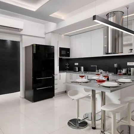 Rhodes Skyline Apartment *