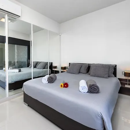 Breeze 1 Villa *