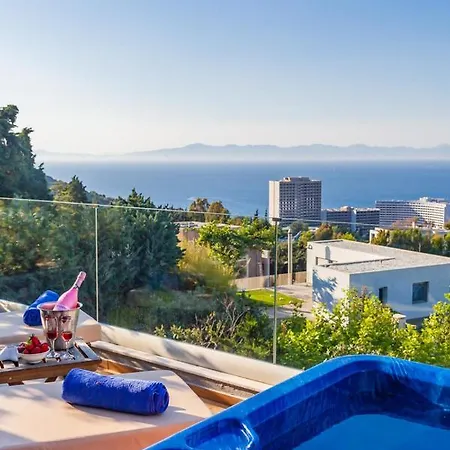Apartment Flyviewflatsblue Privatehottub With Seaview