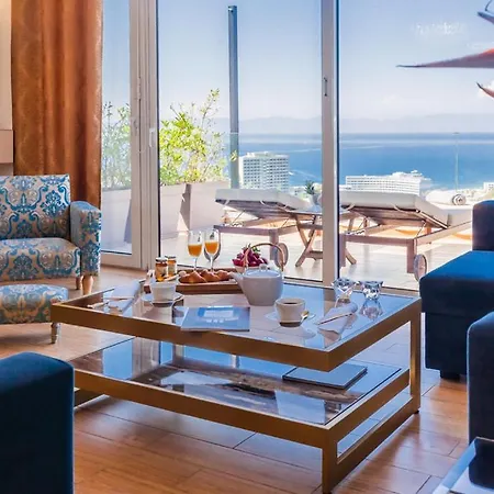 Flyviewflatsgold Privatehottub With Seaview Apartment