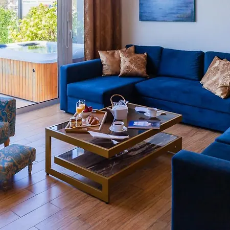 Flyviewflatsgold Privatehottub With Seaview Apartment *