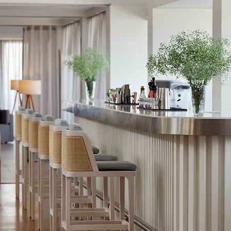 Amus & Hotel 5*
