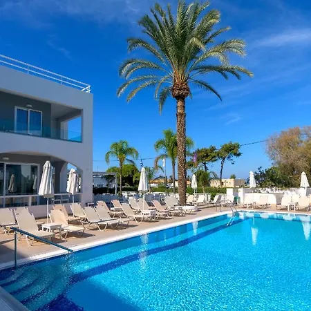 Oceanis Park Hotel