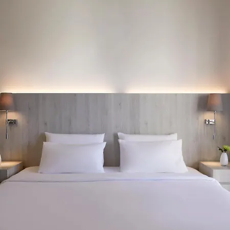 Amus & Hotel Ixia (Rhodes)