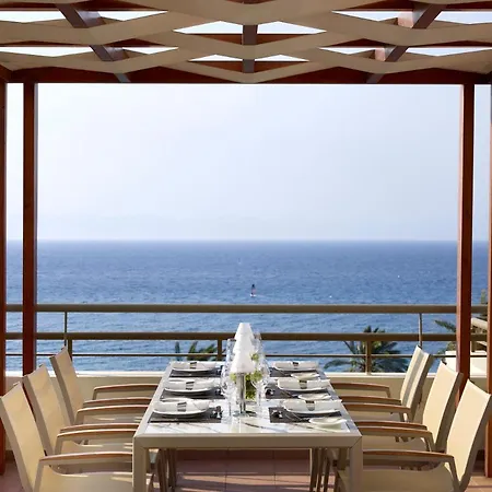 Amus & Hotel Ixia (Rhodes)