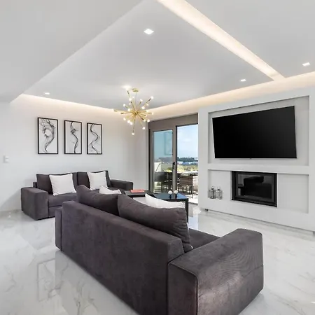 Panorama Luxury Penthouse *