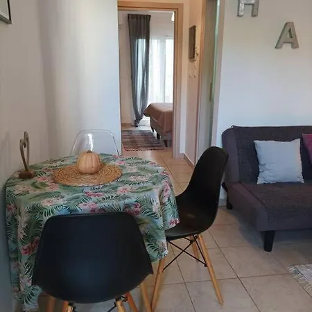 Comfy Cozy Iksia Apartment *