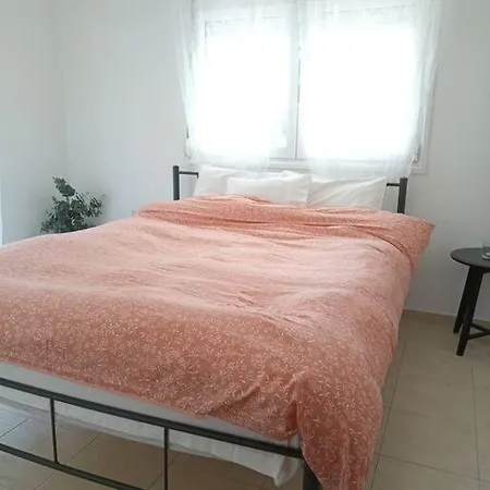 Sunny Mountain View With Free Parking Apartment *