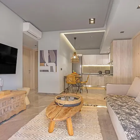 Elia & Anthos Deluxe Apartment
