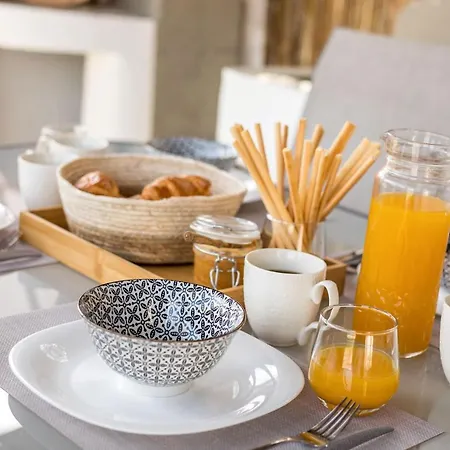 Hriska Luxury