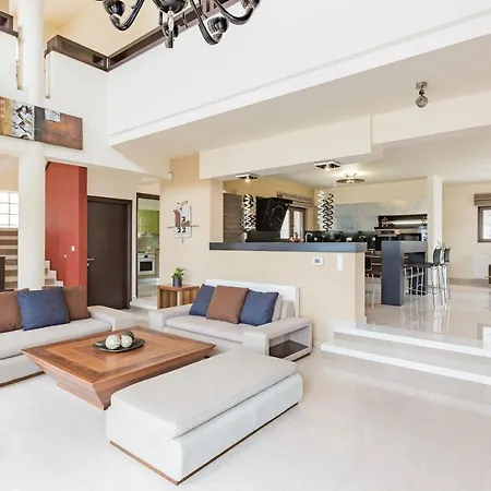 Halide Luxury Villa