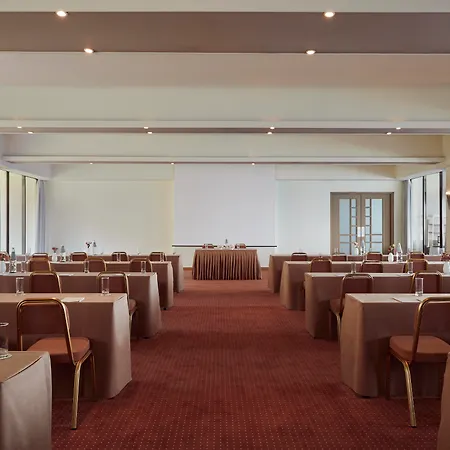 Amus & Hotel 5*