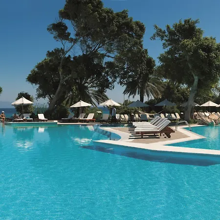 Hotel Amus & 5*