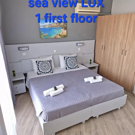 Blue Eyes Aparthotel