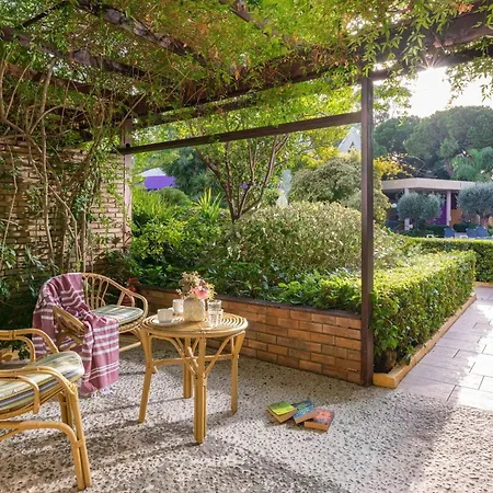 Hotel Dionysos