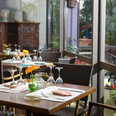 Hotel Dionysos 4*