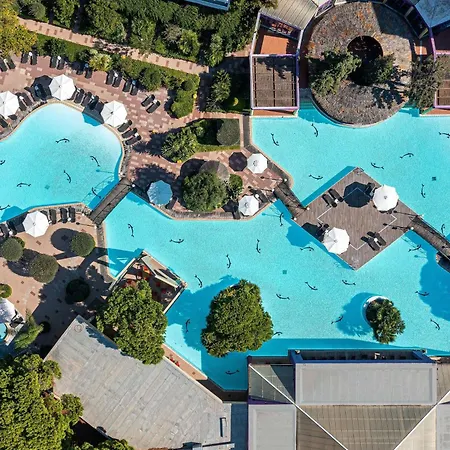 Dionysos Hotel 4*