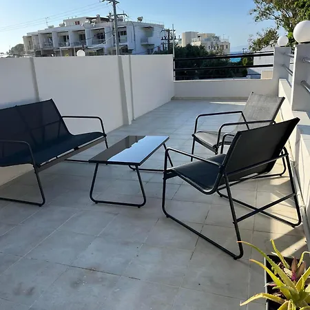 Sapphire Apartment