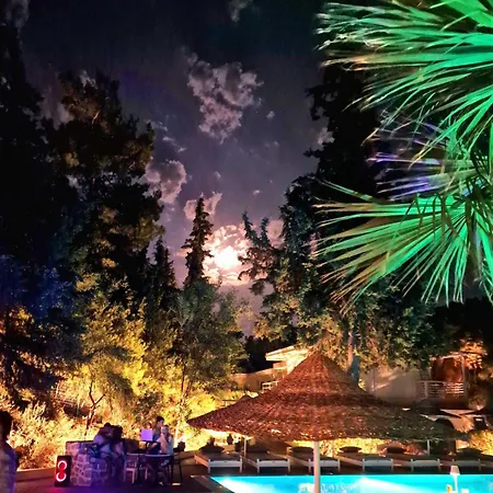 Pine Trees Art Aparthotel Ixia (Rhodes)