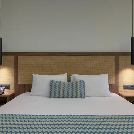 Oceanis Park Hotel