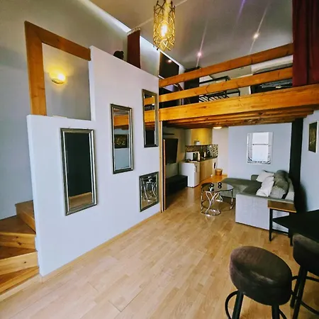 Cavo Apartment