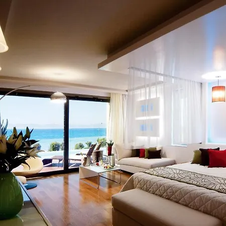 Amus & Hotel Ixia (Rhodes)