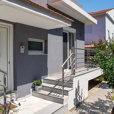 Apartment Hermes Getaway Medeia