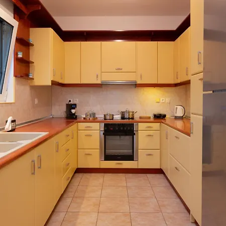 Berry Apartment