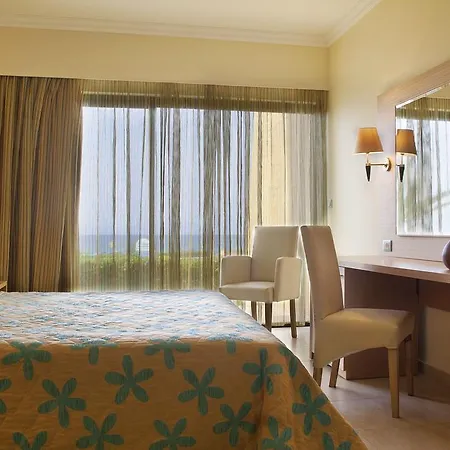 Resort Sol Cosmopolitan Rhodes 4*