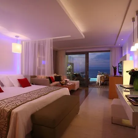 Elite By Rhodes Bay 5*