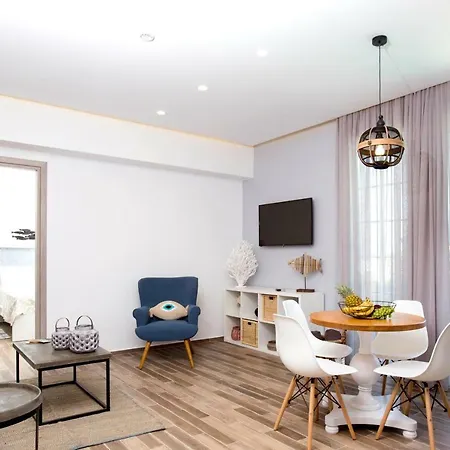 Elenis Philoxenia Apartment *
