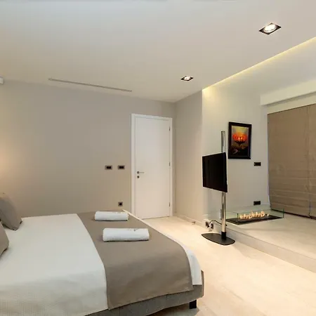 Horizon Villa *