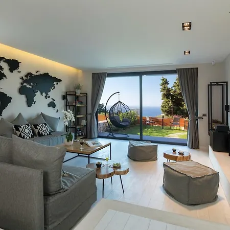 Horizon Villa *