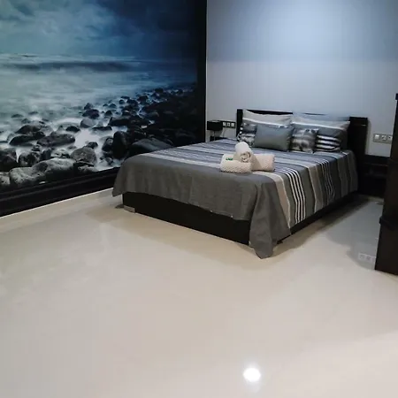 Villa Breeze 1