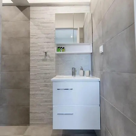 Aparthotel Akalli Luxury 3*