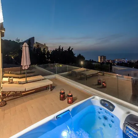 Flyviewflatsgold Privatehottub With Seaview Apartment