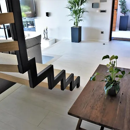 Horizon Villa *