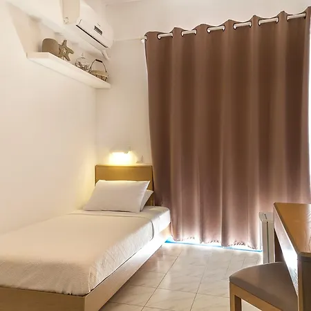 Nathalie Hotel 3*