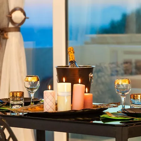 Unique Sea & Sunset Holiday home